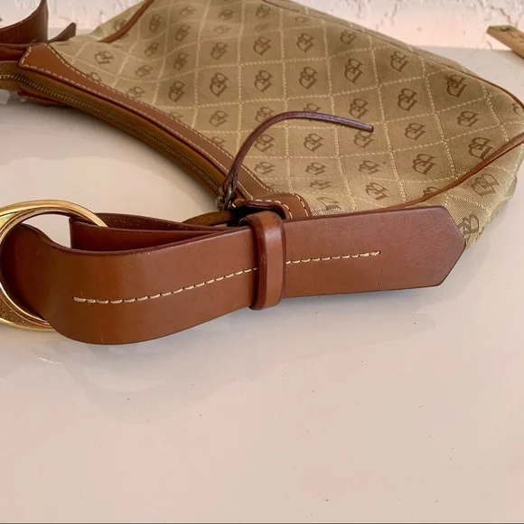 DOONEY & BOURKE Signature Logo Handbag Shoulder Bag Purse. Tan and Brown. - Picture 15 of 15